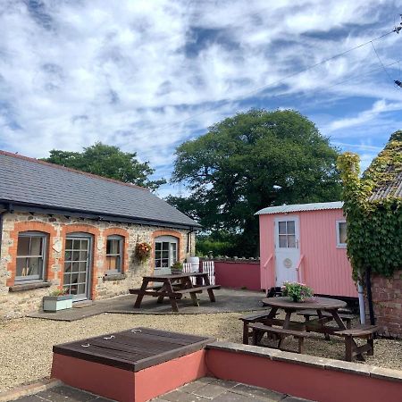 Swallow Cottage At Duffryn Mawr Cottages Hensol Exterior photo